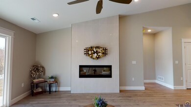 7717 SW 24th Terrace, Topeka, KS 66614 - photo 5