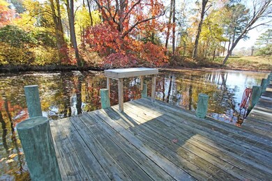 611 Johns Neck Rd, Weems, VA 22576 - photo 6