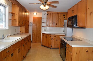 671 Treichler St, North Tonawanda, NY 14120 - photo 3