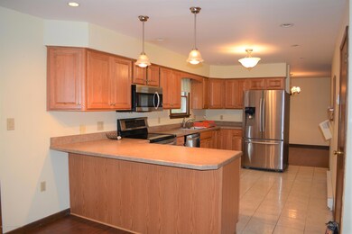 1086 Archbald Mt Rd, Archbald, PA 18403 - photo 4