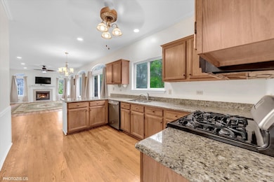 1034 Heather Ct, Fox River Grove, IL 60021 - photo 7