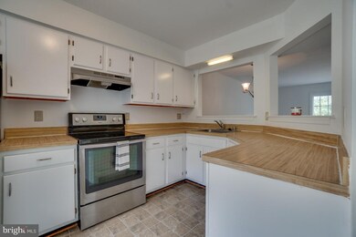 15360 Gunsmith Terrace, Woodbridge, VA 22191 - photo 6