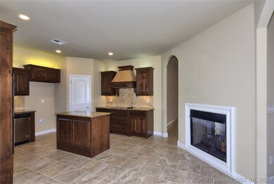 3800 S Elder Blvd, Broken Arrow, OK 74011 - photo 7