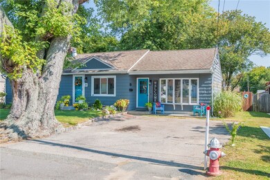 39 Michael Dr, Warwick, RI 02889 - photo 3