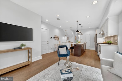 3815 14th St NW unit 3, Washington, DC 20011 - photo 6