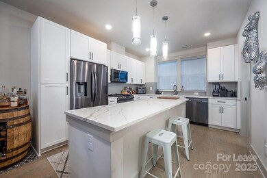 1033 Wesley Terrace Ave, Charlotte, NC 28208 - photo 3