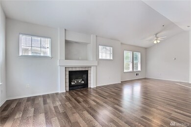 1816 Spencer Ct unit 11F, Dupont, WA 98327 - photo 5