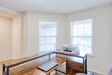 8037 Falcon Meadow Dr, Converse, TX 78109 - photo 7