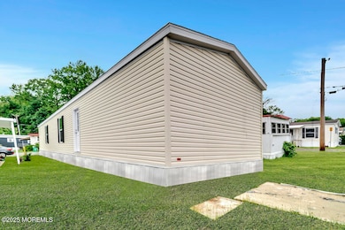 512_spruce_exterior_0_dsc8260_-_copy_274