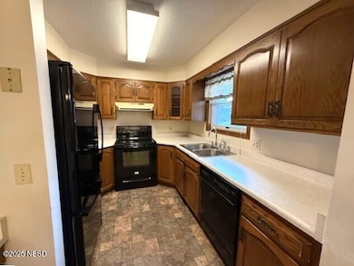 1116 N Riverview Ct, Watertown, SD 57201 - photo 7