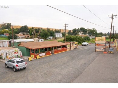 81700 Peach Tree Ln, Umatilla, OR 97882 - photo 6