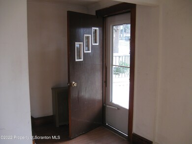 315 W Grove St, Scranton, PA 18510 - photo 5