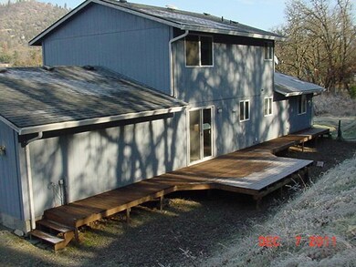 6581 Foley Ln, Central Point, OR 97502 - photo 2