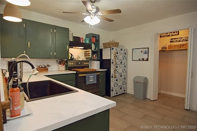 Kitchen 1