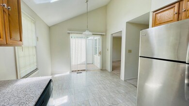 8 Harrington Farms Way unit 8, Shrewsbury, MA 01545 - photo 3