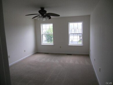 3557 Durham Dr, Macungie, PA 18062 - photo 7