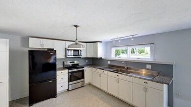 47 Harrington Ave unit 2, Concord, MA 01742 - photo 3