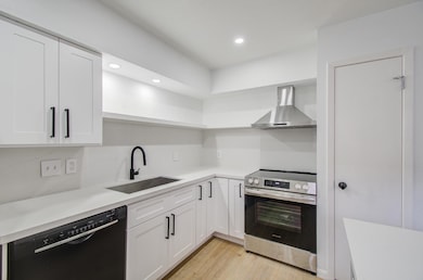 4040 San Felipe St unit 125, Houston, TX 77027 - photo 3