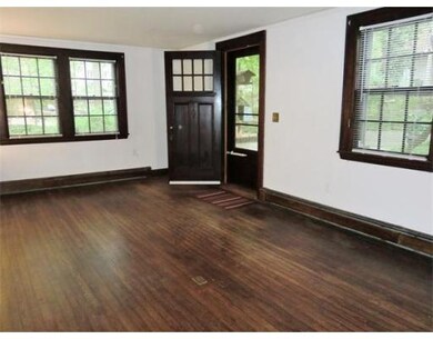 8 Wiswall Cir, Wellesley, MA 02482 - photo 3