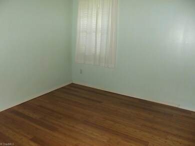 353 Hoover Hill Rd, Asheboro, NC 27205 - photo 6