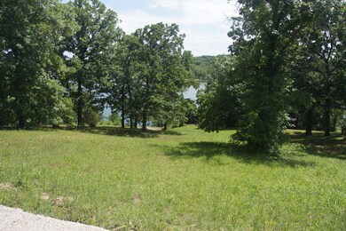 Tony Young - Crestwood Lots 003