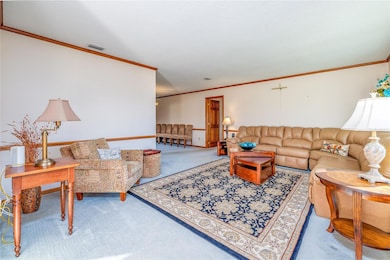 Spacious living room