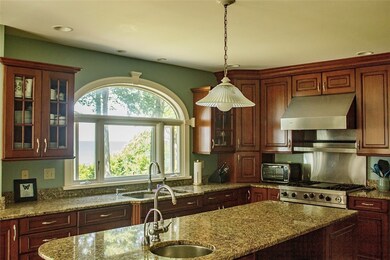 3862 Montrose Ave, Erie, PA 16505 - photo 4