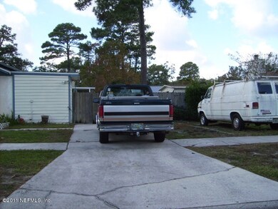 8871 Sandusky Ave S, Jacksonville, FL 32216 - photo 2