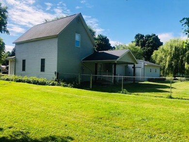 930 N Jackson St, Andrews, IN 46702 - photo 5