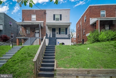 2014 Savannah Place SE, Washington, DC 20020 - photo 2