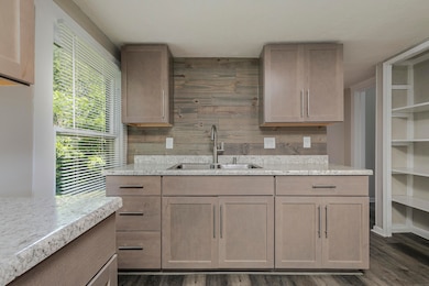 2125 N National Ave, Springfield, MO 65803 - photo 7