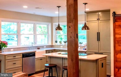 1057 Harding Blvd, West River, MD 20778 - photo 4