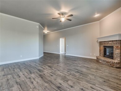 1609 Pendleton Place, Moore, OK 73160 - photo 6