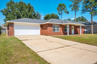 3-web-or-mls-4639 Bobolink Way-03