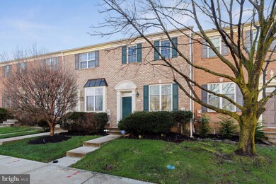 8427 Glad Rivers Row, Columbia, MD 21045 - photo 3