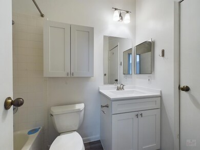 2901 San Jacinto Blvd unit 104, Austin, TX 78705 - photo 5