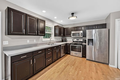 4122 Amanda Ln, South Bend, IN 46628 - photo 2