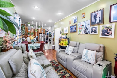 6921 78th St, Middle Village, NY 11379 - photo 4