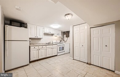 2129 Parksley Ave unit B, Baltimore, MD 21230 - photo 6