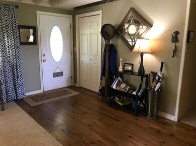 26057 Pratt Rd, Parsons, KS 67357 - photo 5