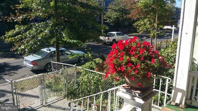 646 Franklin St NE, Washington, DC 20017 - photo 5