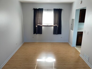 1401 E Oakton St unit 1R, Des Plaines, IL 60018 - photo 4