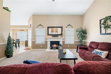 6859 E Cortland Ave, Fresno, CA 93727 - photo 6