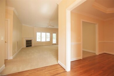 1949 Eastchester Dr unit C, High Point, NC 27265 - photo 4