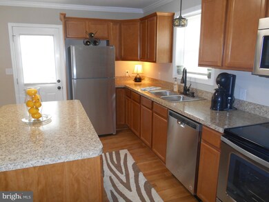 17529 Virginia Ave, Hagerstown, MD 21740 - photo 5