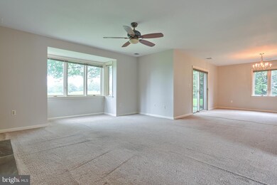 1 Spring Creek Manor, Hershey, PA 17033 - photo 5