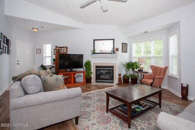 3909 Botsford Ct Wilmington NC MLS Edits