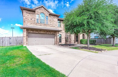 3942 Banks Landing Ct, Fulshear, TX 77441 - photo 2