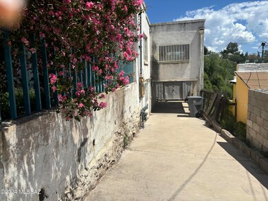 Hereford side driveway