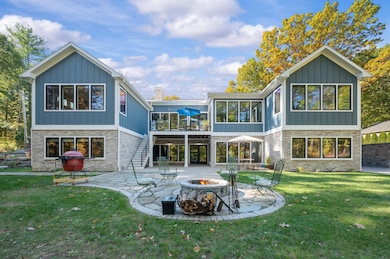 2815 Washington Ave, St. Joseph, MI 49085 - photo 4